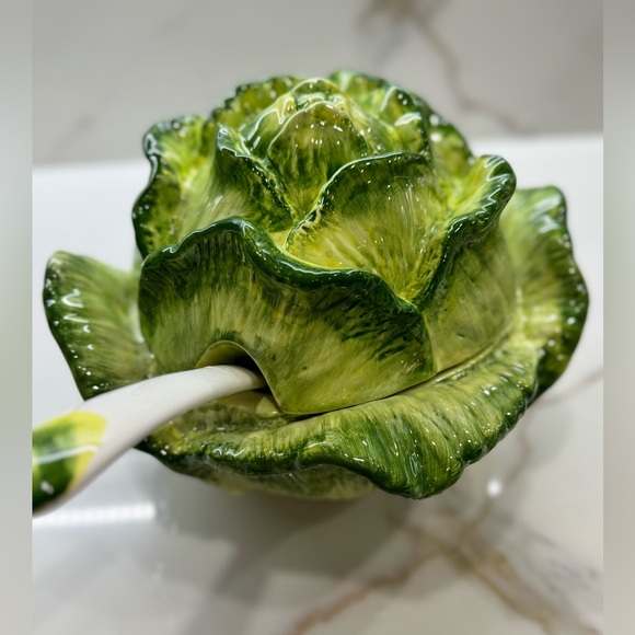 Green Ceramic Cabbage/Lettuce Soup Tureen with Ladle - Picture 6 of 17
